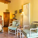 Cozy Couple S Retreat